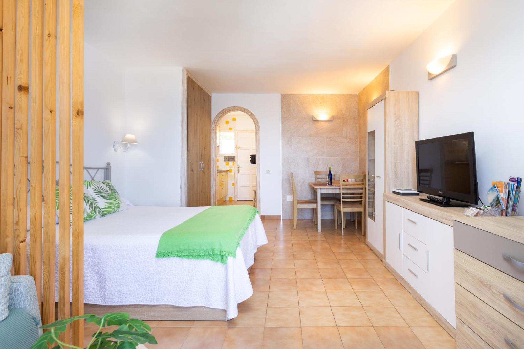 San Marcos  Cozy Seafront Studio With Balcony & Ocean Views מראה חיצוני תמונה